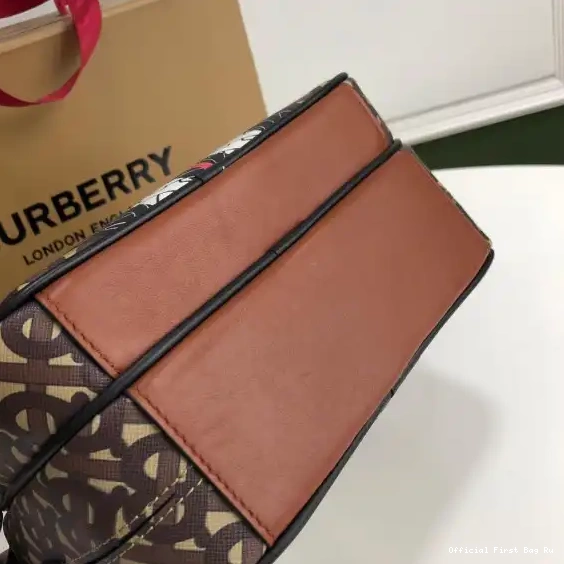 Official First Bag Ru Bag Stripe Camera Medium BURBERRY E-canvas Monogram 0516